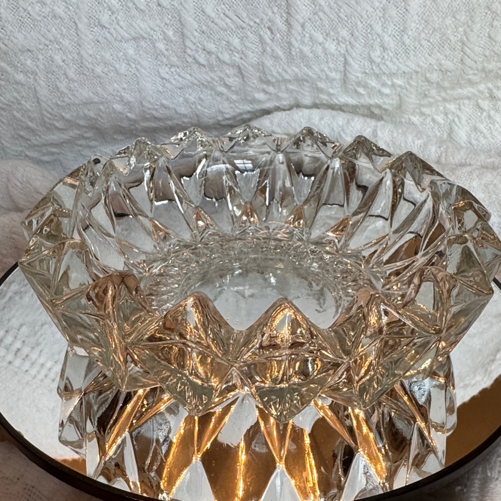 KIG Indonesia Crystal Cut Glass 1960’s Vintage Ashtray EUC No Callouts